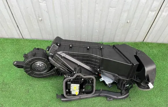 Volkswagen ID. Buzz Interior heater climate box assembly 1N3816004L 1N3963581 12E010001G