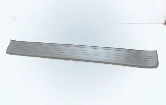 Honda CR-V Front sill trim cover 84202SWAA012M1 84202-SWAA012-M1