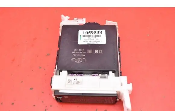 Toyota Yaris Engine control unit/module ECU MB892210DC00