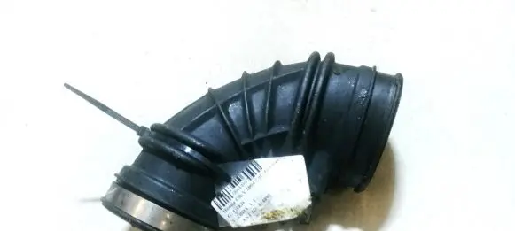 Honda CR-V Air intake hose/pipe
