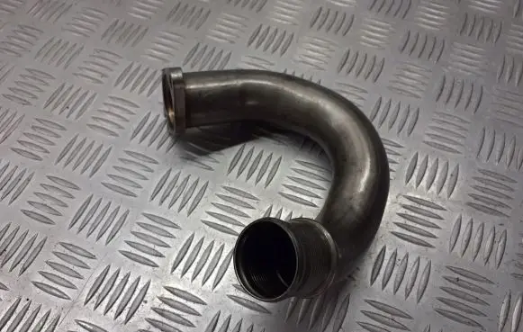 Opel Zafira B Intercooler hose/pipe 2003639B