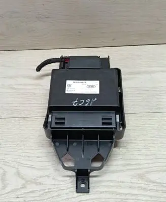 Audi A6 C7 Voltage converter/converter module 8K0959663F 120007070 8K0959663