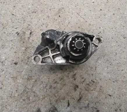 Skoda Fabia Mk1 (6Y) Starter motor 1005831281