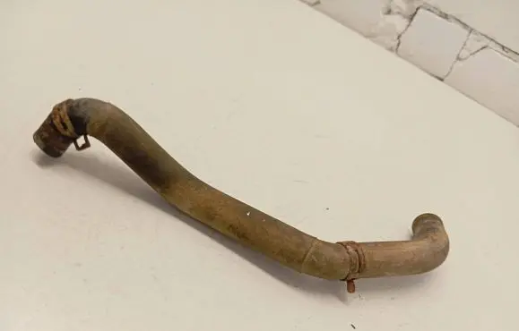Volkswagen Transporter - Caravelle T4 Engine coolant pipe/hose 701819378C