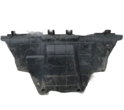 Fiat 500X Engine splash shield/under tray 