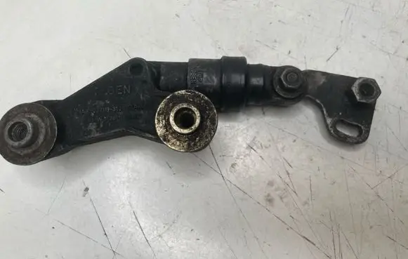 BMW 5 E39 Generator/alternator belt tensioner 1433502