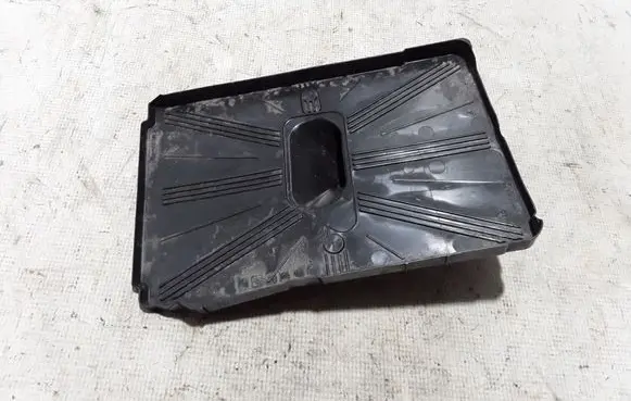 Peugeot 3008 II Battery bracket 9817230480