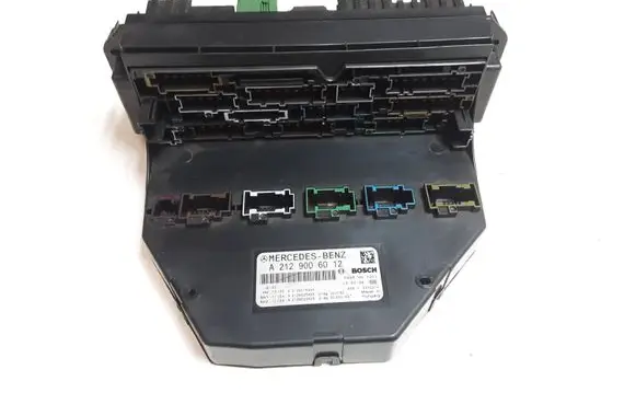 Mercedes-Benz E W212 Fuse module A2129006012 A2129015304 A2129025505
