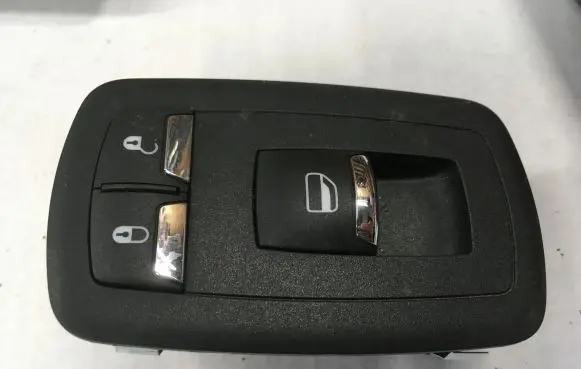 Maserati Levante Electric window control switch 670025405