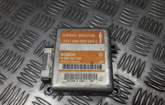 Audi A4 S4 B5 8D Airbag control unit/module 8a0959655c 0285001038