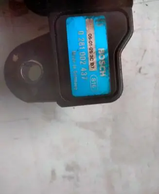 Opel Vectra C Air pressure sensor 0281002437 0601253CD7