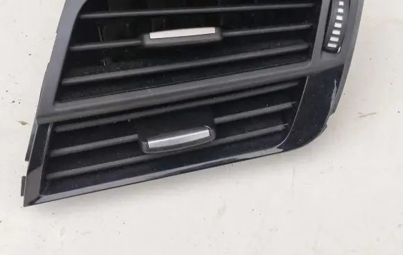 BMW X5 F15 Dashboard side air vent grill/cover trim 9252650 16475510 9270517
