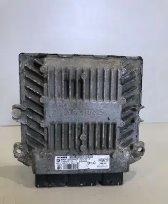 Volvo V50 Engine control unit/module 30729518 5WS40212G