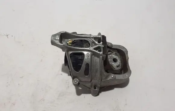 Porsche Panamera (971) Engine mount bracket 4M0199372FM