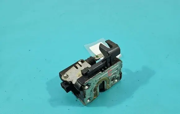 Front door lock