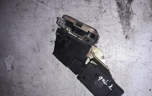 Mitsubishi Space Star Rear door lock