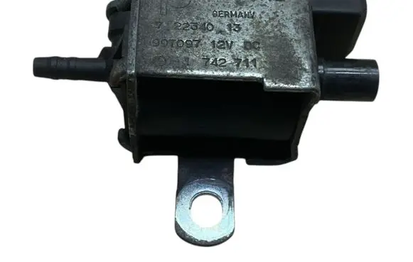 BMW X5 E53 Vacuum valve 72190323 90T097 1742711