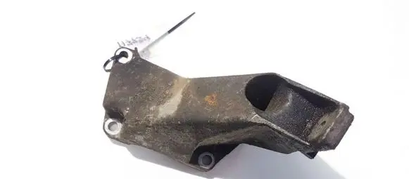 Skoda Superb B5 (3U) Engine mounting bracket 8e0199307a