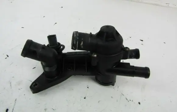 Seat Ibiza III (6L) Thermostat housing 03C121111E