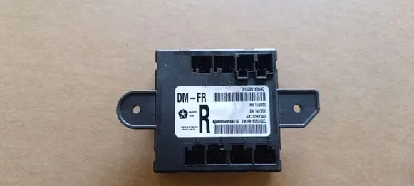 Maserati Ghibli Door control unit/module 52851639AD