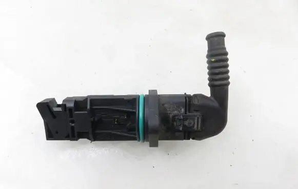 Volvo XC90 Mass air flow meter F00C2G2065
