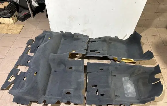 Land Rover Range Rover Evoque L538 Interior carpet GJ3213000 GJ32130B28AB 1202016