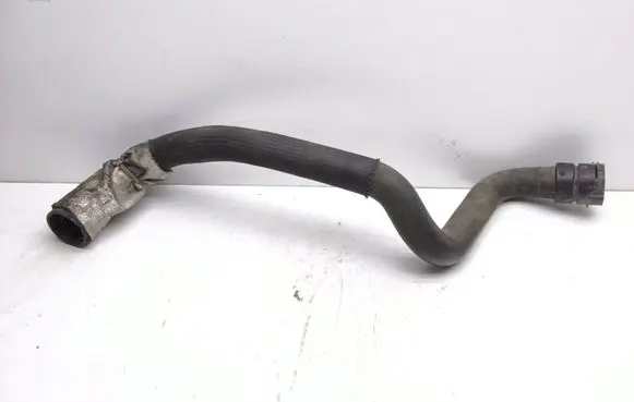 Volvo XC60 Engine coolant pipe/hose 8G918286