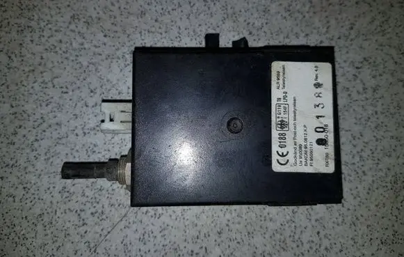 BMW 5 E39 Auxiliary heating control unit/module 64128370970 85262B