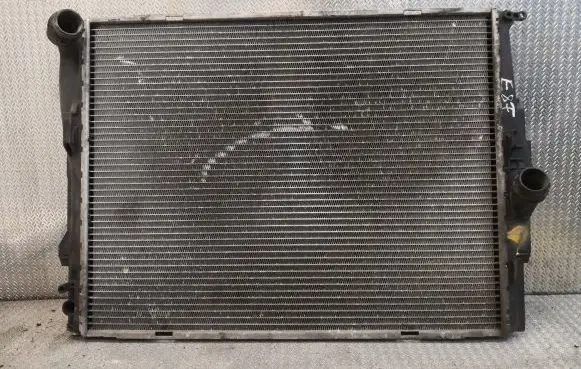 BMW 1 E81 E87 Coolant radiator 7559273