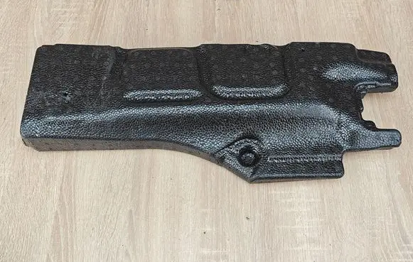 BMW 8 G16 Fender foam support/seal 7435718