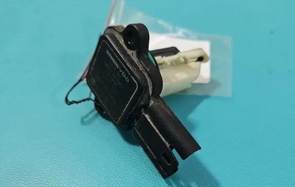 BMW 5 E60 E61 Mass air flow meter 5WK97502 IMPRK1469431