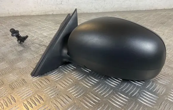 Skoda Fabia Mk2 (5J) Manual wing mirror E903487 03487