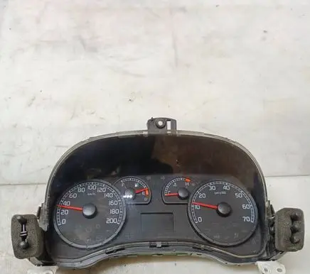 Fiat Doblo Speedometer (instrument cluster) 55500046010
