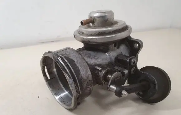 Ford Galaxy EGR valve 038129637L
