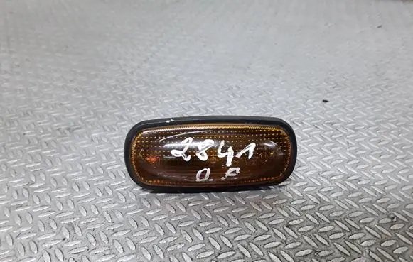 Land Rover Freelander Front fender indicator light 236577