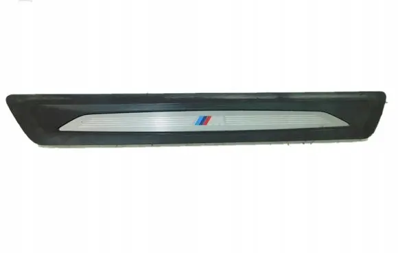 BMW 1 F20 F21 Front sill trim cover 8051037