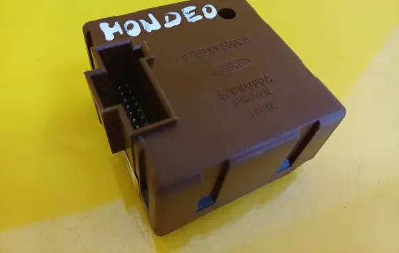Ford Mondeo MK II Other control units/modules 52010390A