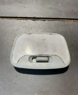 Mitsubishi Lancer Rear seat light MR190205