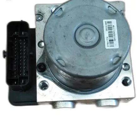 Hyundai Santa Fe Master brake cylinder 58920-2WEB0