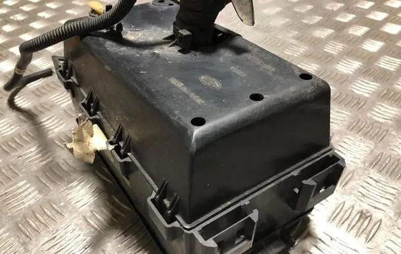 Ford Focus Fuse box set 98AG14A142AC D00MB