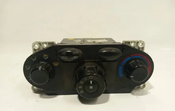 Hyundai Santa Fe Climate control unit 9725026XXX