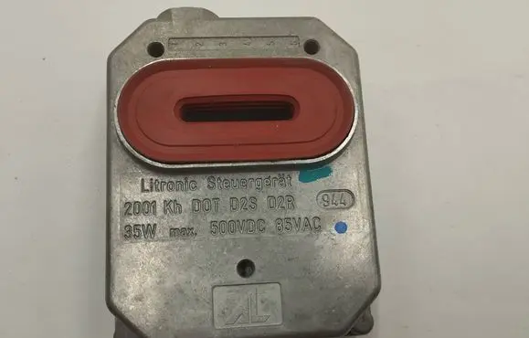 Headlight ballast module Xenon