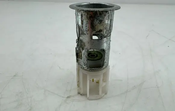 Volkswagen Golf VII Cigarette lighter front 