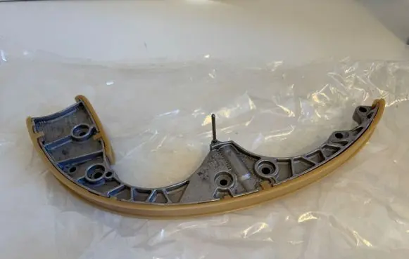 Porsche Cayenne (92A) Slide rail for timing chain 059109507R 95810550721