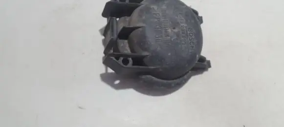 Headlight/headlamp dust cover