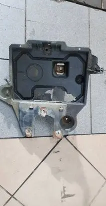 Dodge Nitro Battery box tray 