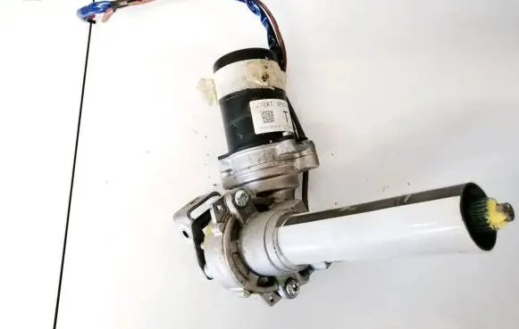 Toyota Yaris Power steering pump 452000d10000 45200-0d100-00