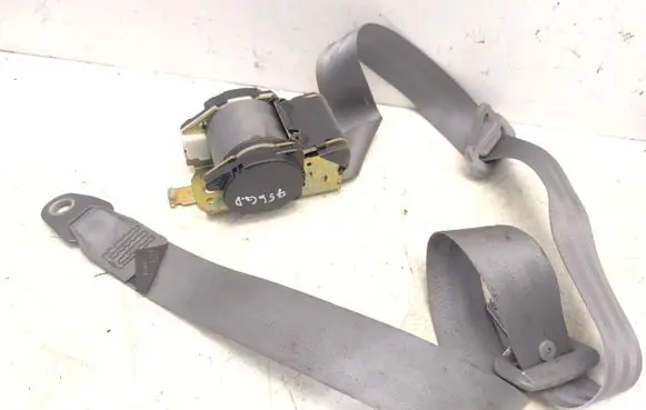 Peugeot 806 Rear seatbelt 550268200 E2043166 043166
