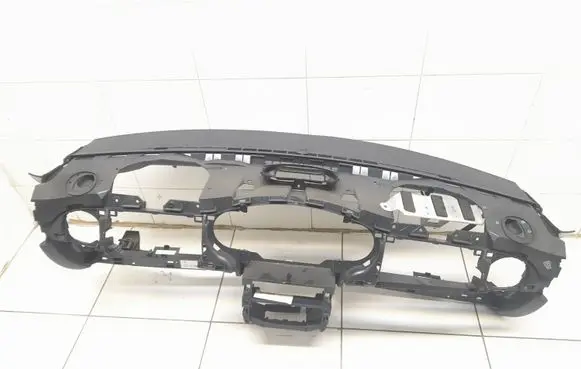 Mini One - Cooper R50 - 53 Dashboard 2091101 RG20911010 15893931