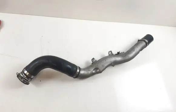 Toyota Verso Intercooler hose/pipe
